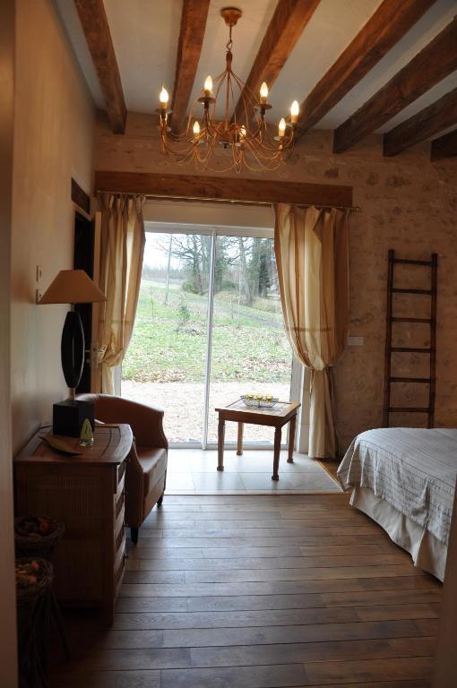 Les Pierres D'Aurele Chambres D'Hotes Saint-Georges-sur-Cher Szoba fotó